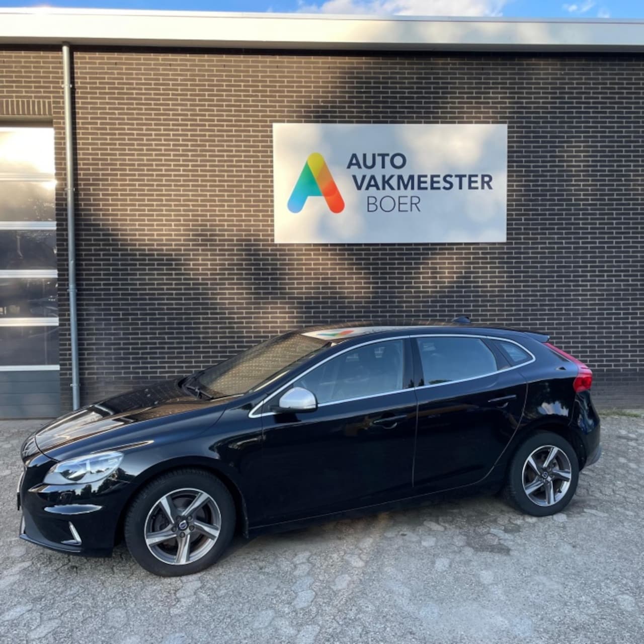 Volvo V40 - 2.0 D2 120PK - AutoWereld.nl