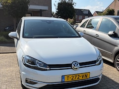 Volkswagen Golf - 1.4 TSI Highline Business R CarPlay, standkachel.