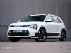 Kia Niro EV - Light 64.8 kWh | SOH 96, 5 | Camera | Stoel + stuurwarming | LED | Ambiance light | Halfle