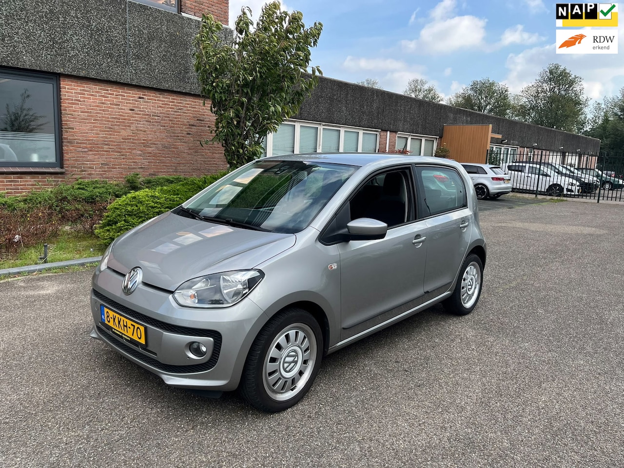 Volkswagen Up! - 1.0 high up! Automaat|Airco|Boekjes|N.A.P - AutoWereld.nl