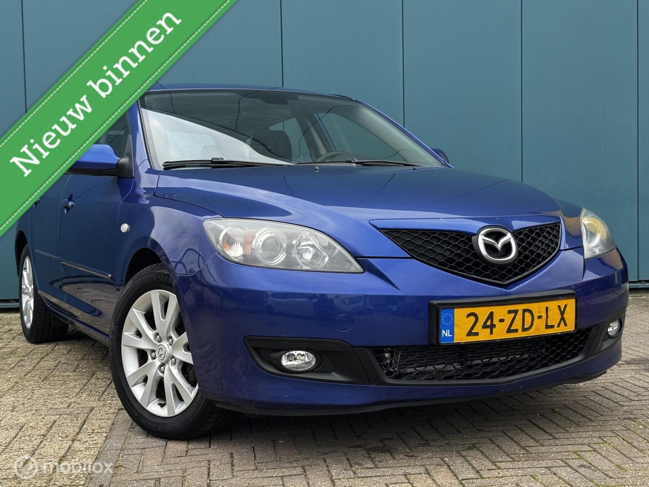 Mazda 3 - 1.6 S-VT Sense Executive Climate Control Cruise Control APK 28-09-2027 - AutoWereld.nl