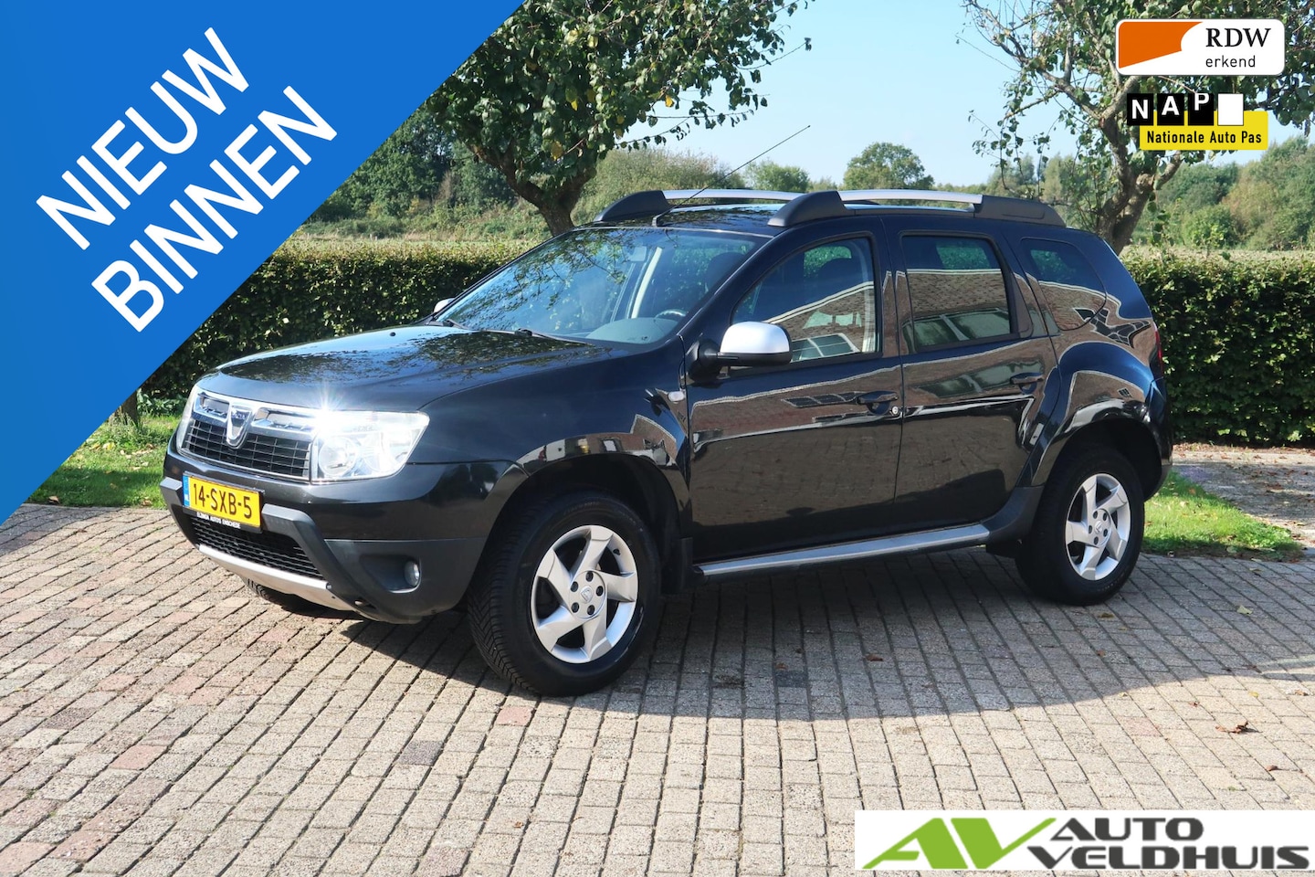 Dacia Duster - 1.6 Aniversare 2wd LEER TREKHAAK CAMERA - AutoWereld.nl