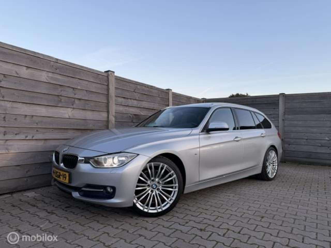 BMW 3-serie Touring - 316i M Sport Edition Executive PAno-Stoelverw. - AutoWereld.nl