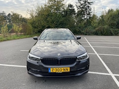 BMW 5-serie Touring - 520d High Executive G31 Touring +190PK Aut 2017 Grau M-Sport Lux Apk!
