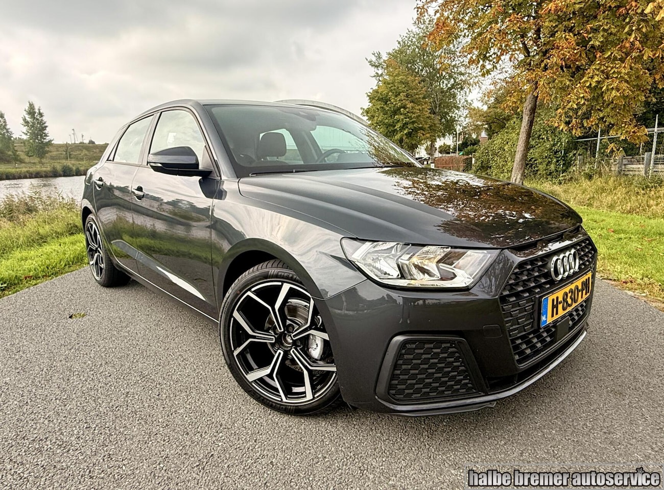 Audi A1 Sportback - 25 TFSI epic |Carplay|17 inch|Cruise|Virtu - AutoWereld.nl