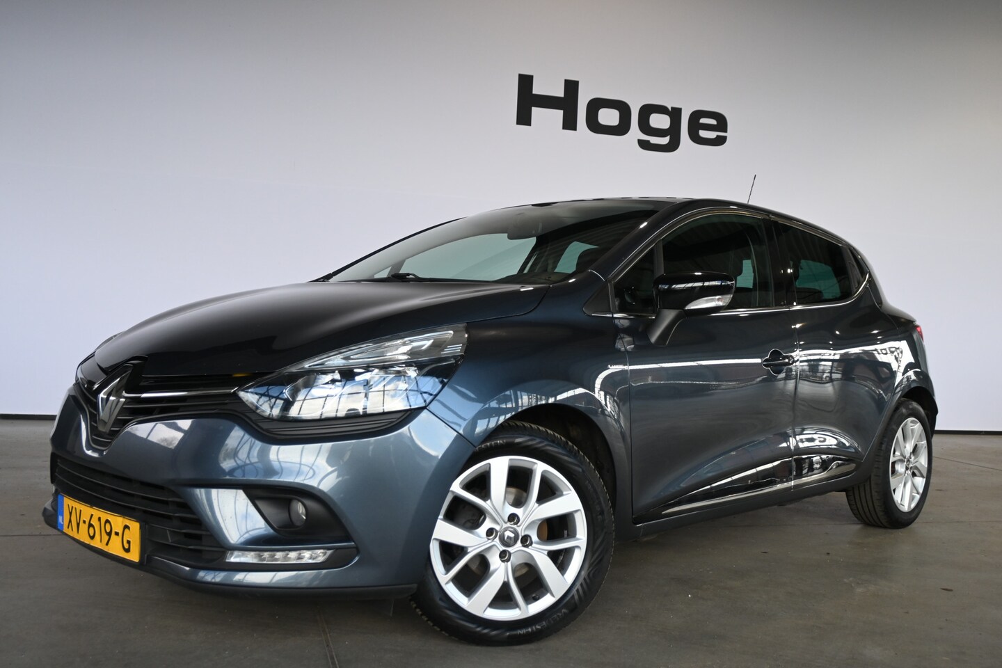 Renault Clio - 1.5 dCi Limited Airco LED Navigatie Goed Onderhouden! Rijklaarprijs! Inruil Mogelijk! - AutoWereld.nl