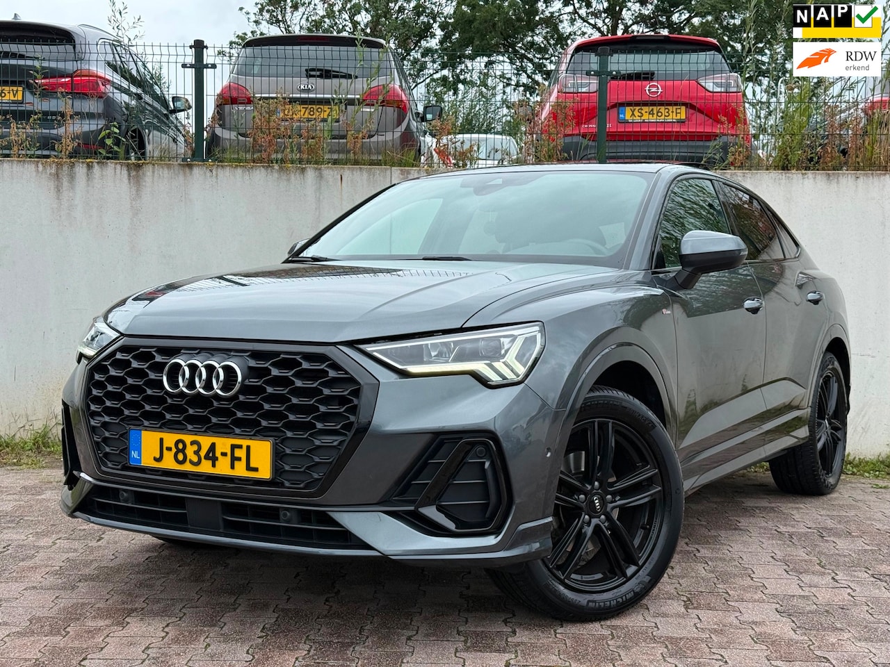 Audi Q3 Sportback - 35 TFSI S Edition SLINE/PANO/LEDER/VIRTUAL/CAMERA/ZEER NETTE AUTO/NL AUTO/ - AutoWereld.nl