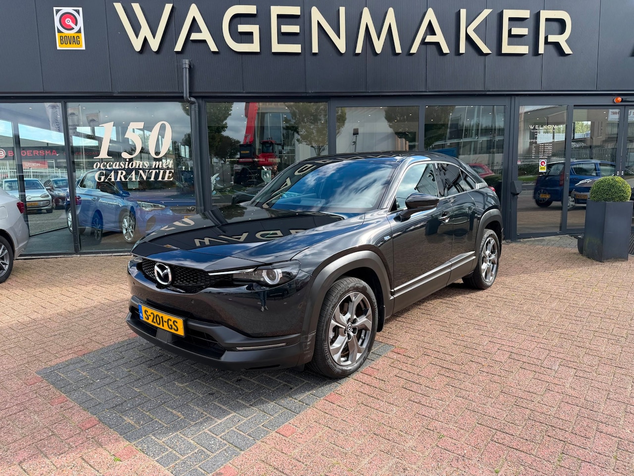 Mazda MX-30 - E-SkyActiv EV 145 Advantage 36 kWh CAM|AOH 93% - AutoWereld.nl