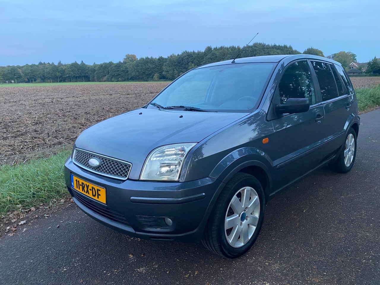 Ford Fusion - 1.6-16V Futura 1.6-16V Futura - AutoWereld.nl