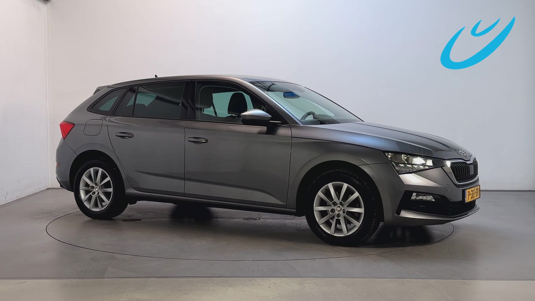 Skoda Scala - 1.0 TSI 110pk Ambition App-Connect Parkeersensoren Cruise Control Airco - AutoWereld.nl