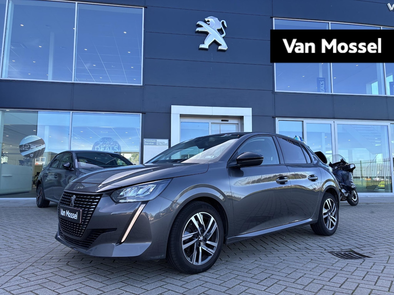 Peugeot 208 - 1.2 Allure Luxe - AutoWereld.nl