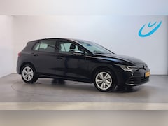Volkswagen Golf - 1.0 eTSI DSG Life Sfeerverlichting Camera Navigatie App-Connect