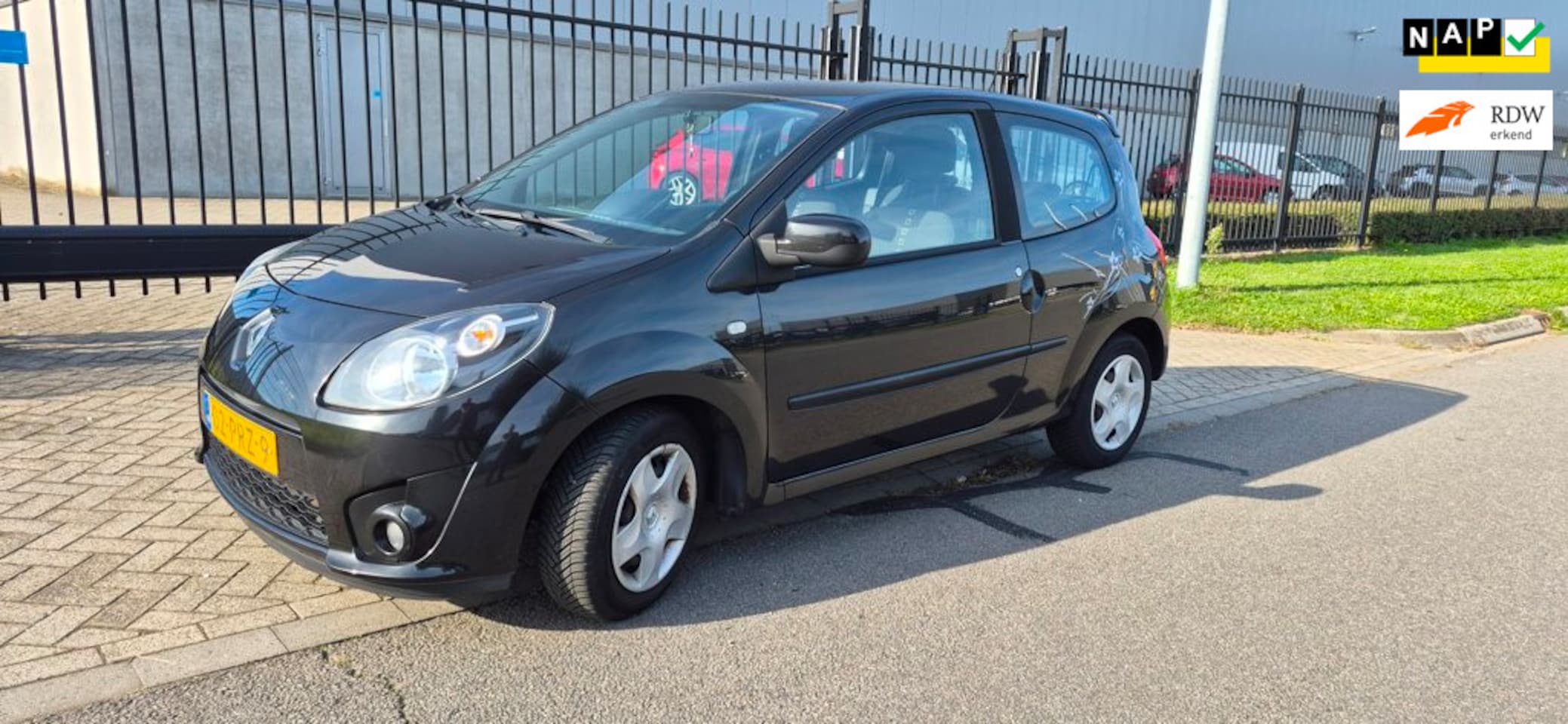 Renault Twingo - 1.2-16V Dynamique 1.2-16V Dynamique - AutoWereld.nl