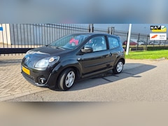 Renault Twingo - 1.2-16V Dynamique
