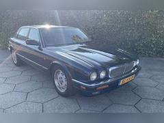 Jaguar XJ - 3.2 6 Executive Nieuwe APK Inruil is mogelijk