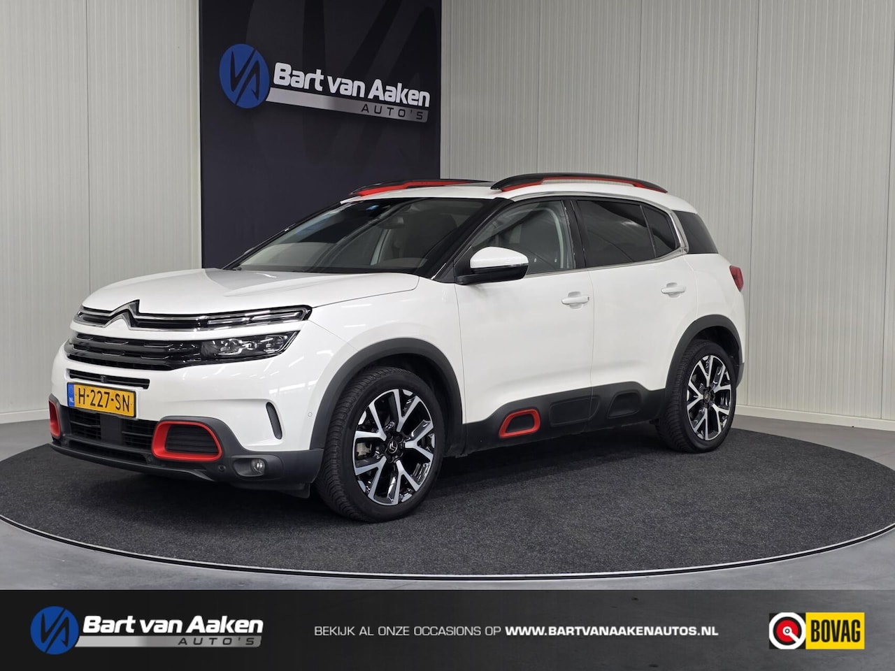 Citroën C5 Aircross - 1.6 180pk Shine Leder Massage Pano Trekhaak Keyless Camera - AutoWereld.nl