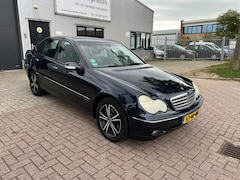 Mercedes-Benz C-klasse - 200 K. Elegance| SEDAN| CLIMA| EXPORT