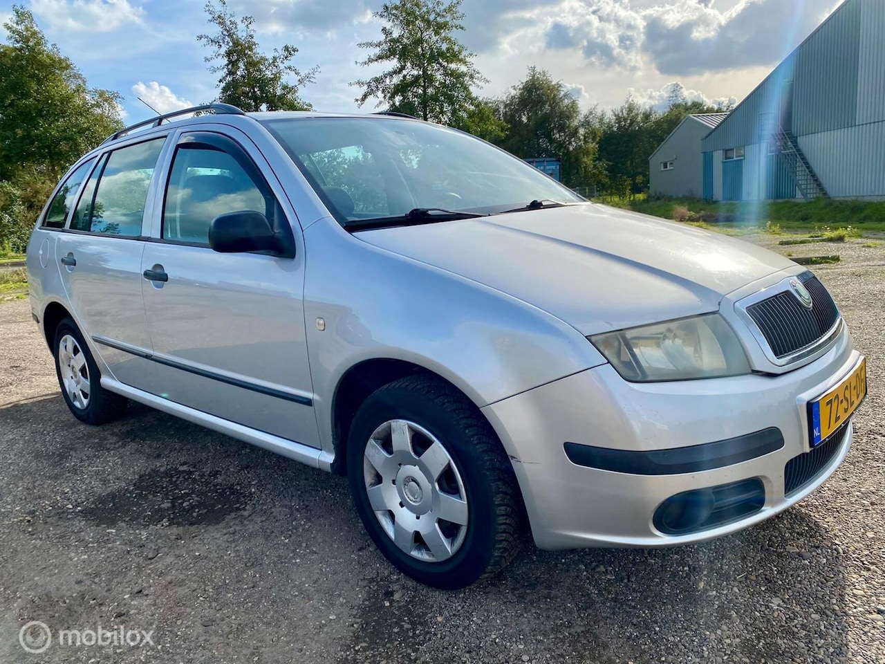 Skoda Fabia Combi - 1.2-12V Equipe 1.2-12V Equipe - AutoWereld.nl