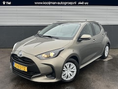 Toyota Yaris - 1.5 Hybrid Active NL-auto Apple CarPlay/Android Auto Navigatie, Achteruitrijcamera, Adapti