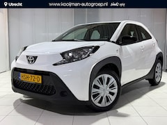 Toyota Aygo X - 1.0 VVT-i MT Play BTW Auto, Orgineel Nederlandse auto, 1e Eigenaar, Camera, Apple Carplay/