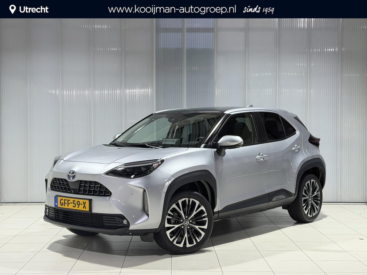Toyota Yaris Cross - 1.5 Hybrid Adventure Panoramadak, All season banden, Applecarplay/android auto, Elektrisch - AutoWereld.nl
