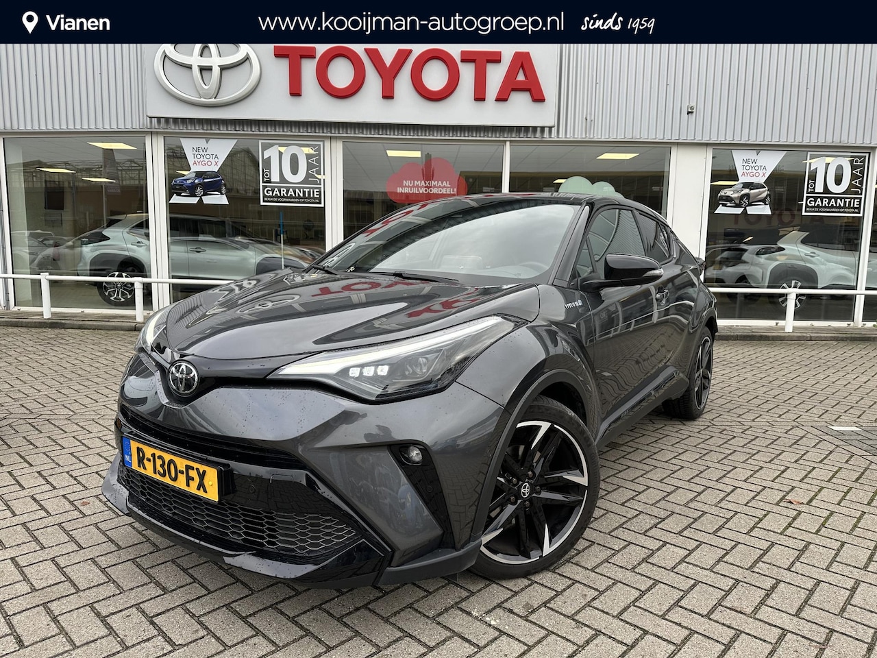 Toyota C-HR - 1.8 Hybrid GR-Sport NL Auto, slechts 88000km, bomvol opties - AutoWereld.nl
