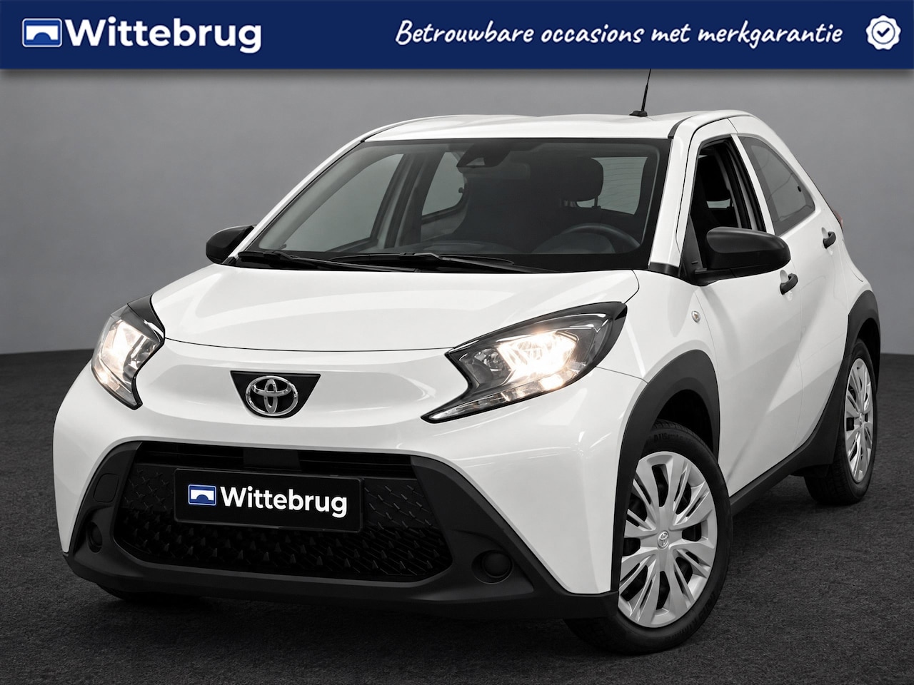 Toyota Aygo X - 1.0 VVT-i MT APPLE CARPLAY / ANDROID AUTO | AIRCO | ELEKTRISCHE RAMEN P4 - AutoWereld.nl
