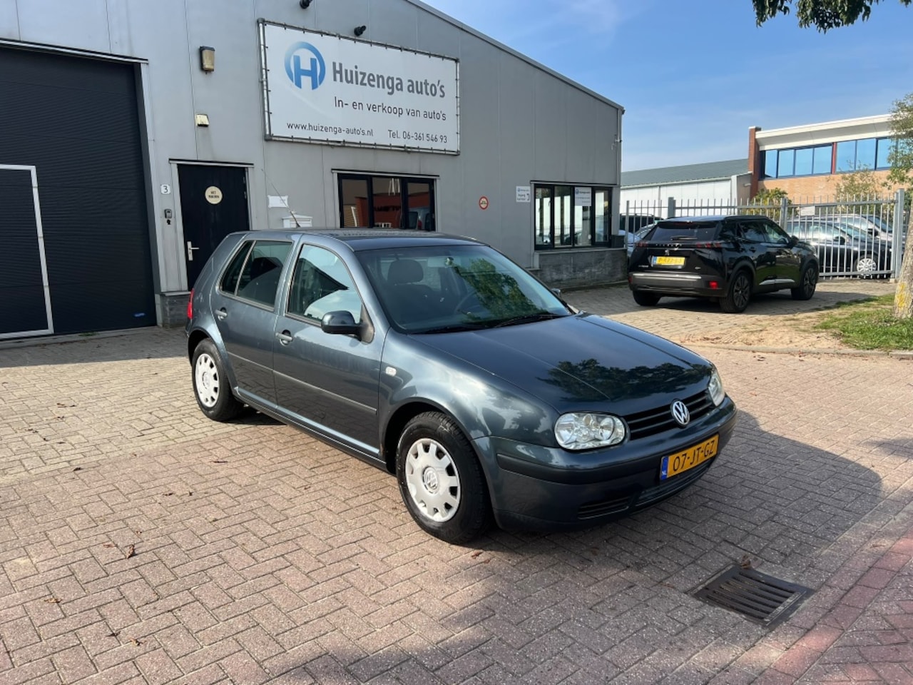 Volkswagen Golf - 1.6-16V | 5DRS| AIRCO| MET APK! - AutoWereld.nl