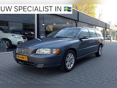 Volvo V70 - 2.4 Edition Leer Navi Clima Cruise Stoelverwarming Dealer factuur van 2200 euro aanwezig