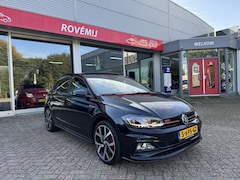 Volkswagen Polo - 2.0 TSI GTI AUTOMAAT, Dealer onderhouden, Pano, Camera, Carplay,