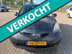 Toyota Aygo - 1.0-12V +