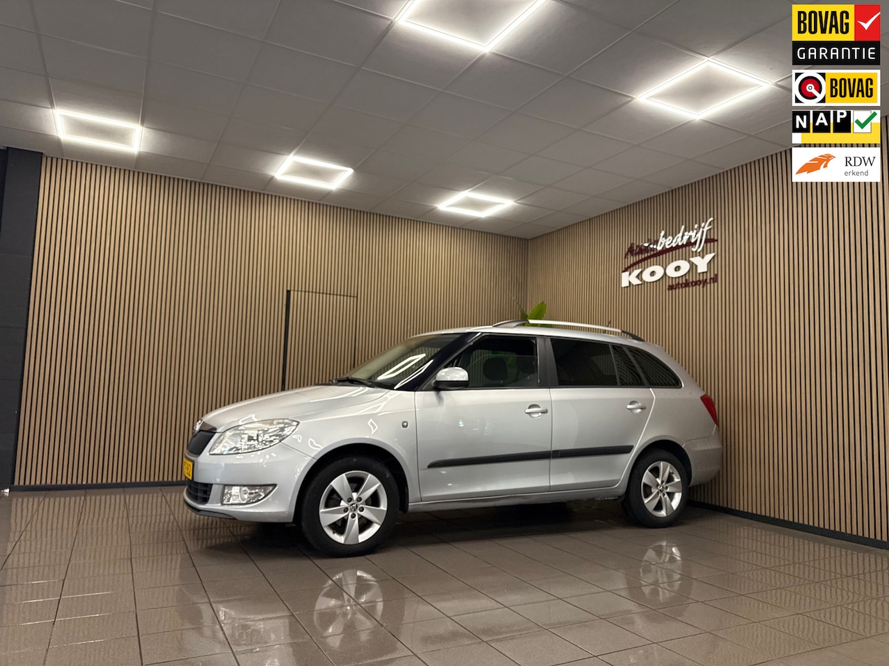Skoda Fabia Combi - 1.2 TSI Drive * Navigatie / Cruise control / LM Velgen / NL Auto * - AutoWereld.nl