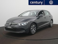 Volkswagen Golf - 1.4 eHybrid Style l Zwenkbare Trekhaak l Elek Stoelen l PDC l Navi l Stoel/stuurverwarming