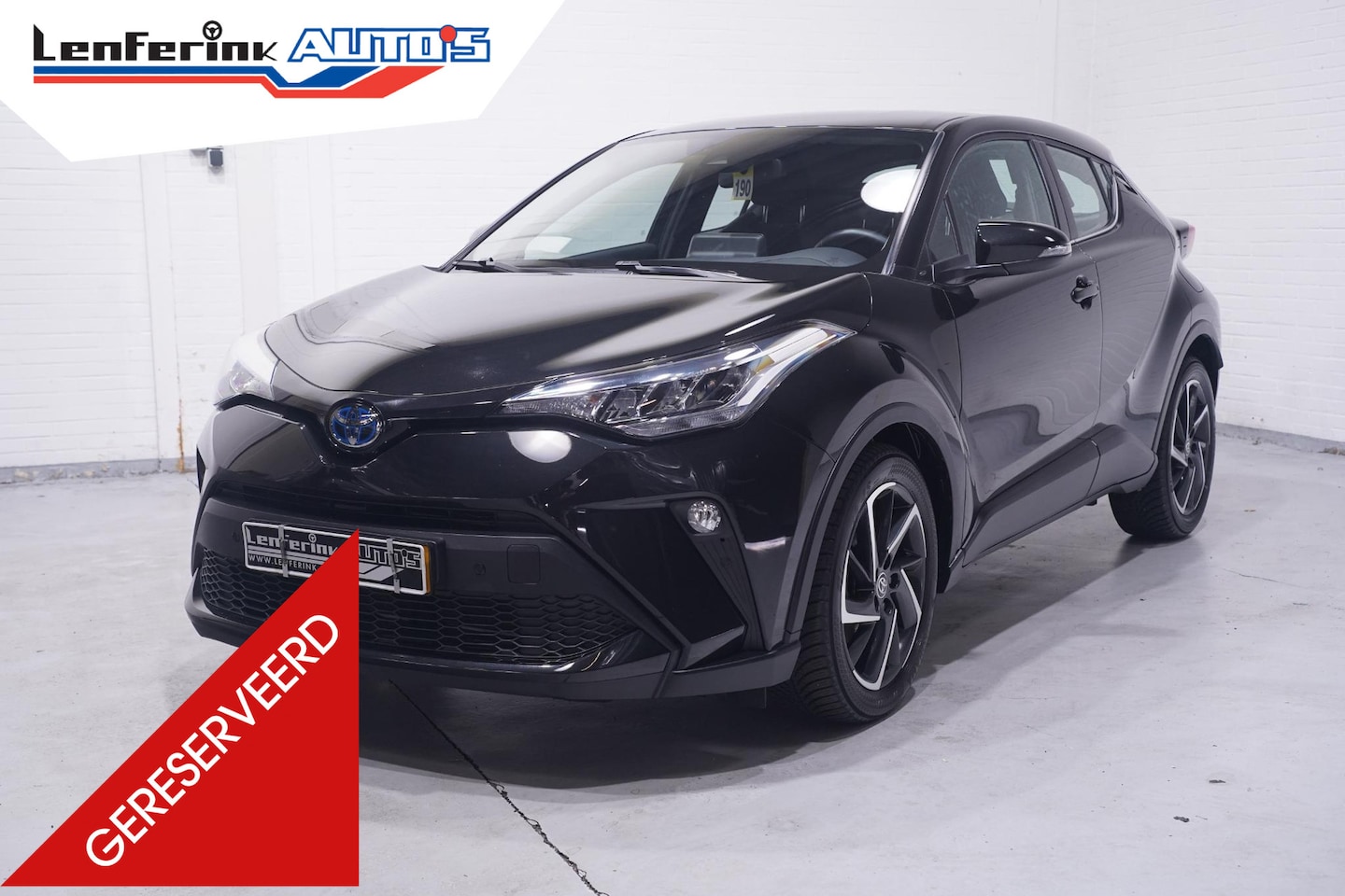 Toyota C-HR - 1.8 Hybrid Dynamic NAP 2e Eig. Apple/Android Camera Leder PDC v+a Clima DAB - AutoWereld.nl