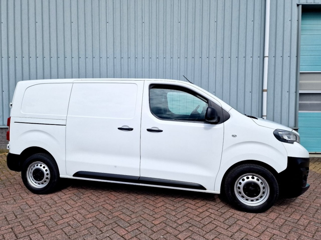 Peugeot Expert - 231S 2.0 BlueHDI Pro Nieuwe APK Euro 6 Airco - AutoWereld.nl