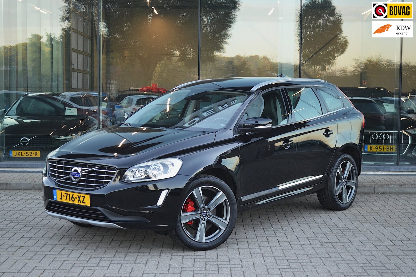 Volvo XC60 - 2.0 T5 Summum 4WD AUTOMAAT | Cruise | Camera - AutoWereld.nl