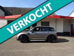 MINI Countryman - 1.5 Cooper Dutch Made Edition