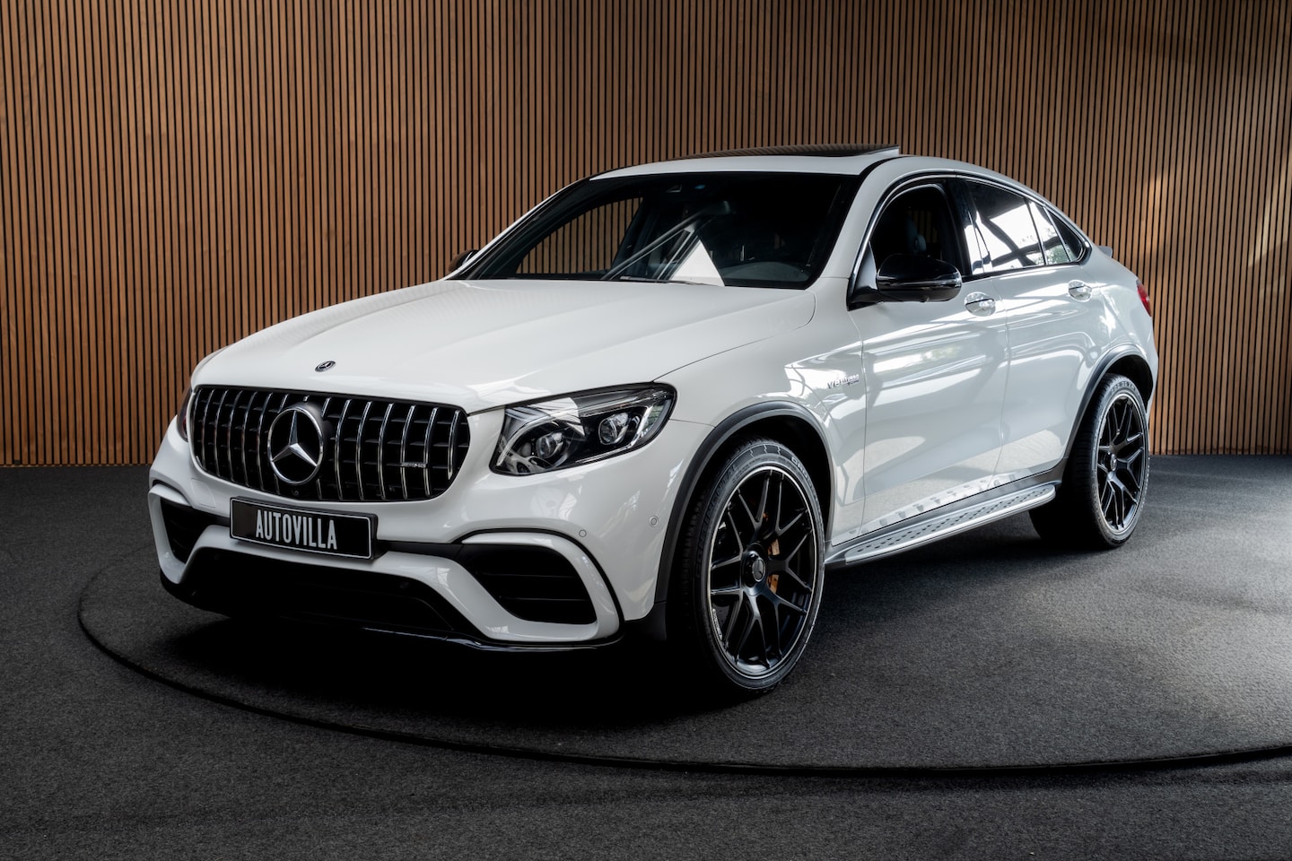 Mercedes-Benz GLC-klasse Coupé - AMG 63 S 4M+ Ceramic Burmester 360° Camera Schuif-/ kanteldak Leer Navi Camera Stoelventil - AutoWereld.nl