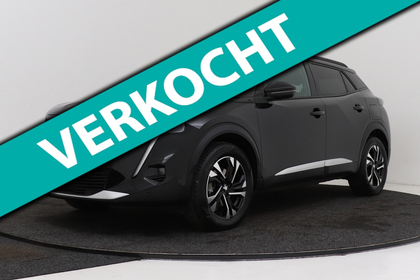 Peugeot e-2008 - EV GT 50 kWh | 3-Fase | SOH 96,4%! | Camera | Digital Cockpit | Stoelverwarming | CarPlay - AutoWereld.nl