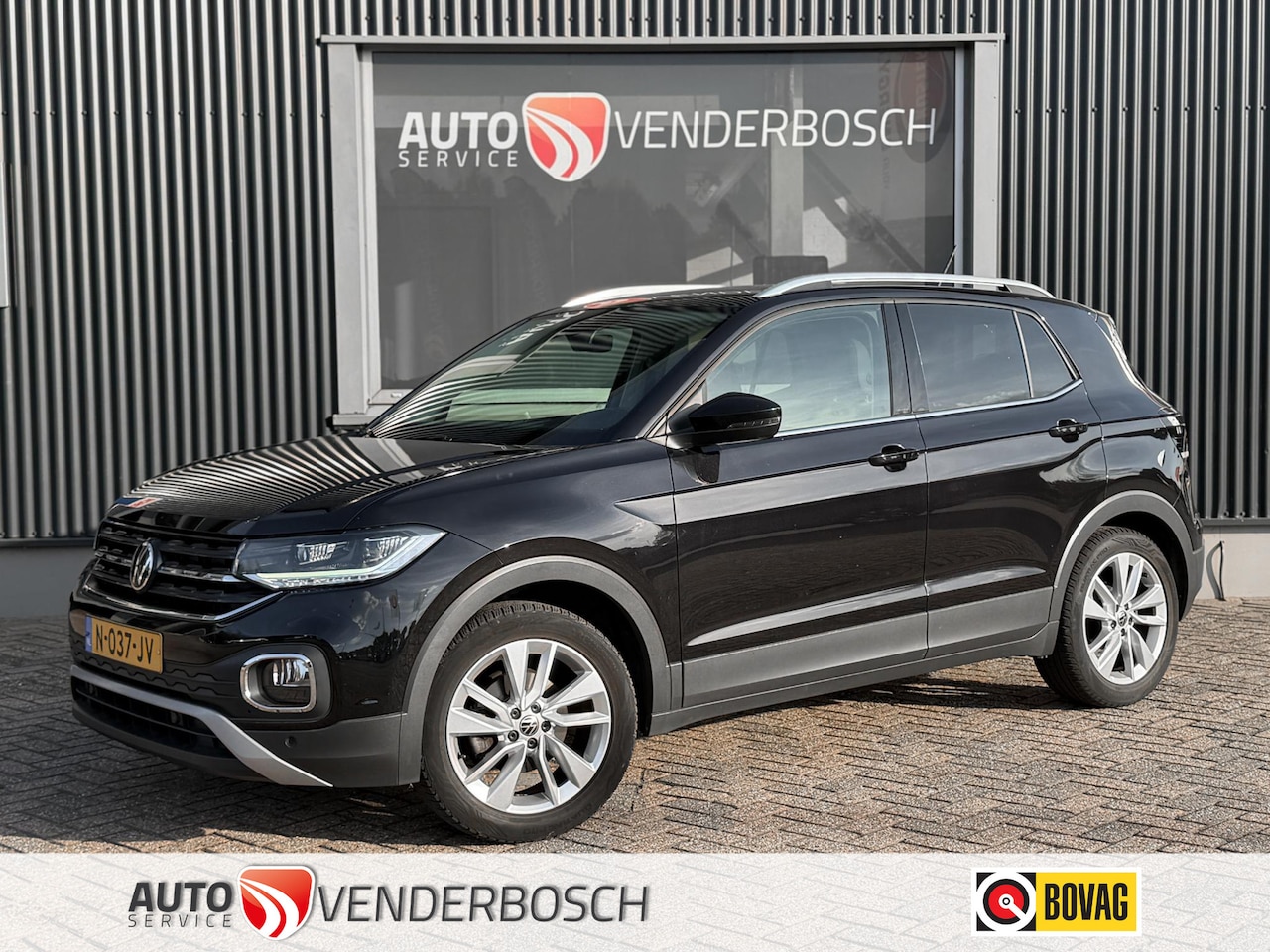 Volkswagen T-Cross - 1.0 TSI Style 110pk | Adaptief | Trekhaak - AutoWereld.nl