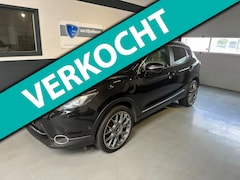 Nissan Qashqai - 1.2 Premier Edition Alcantara|Pano|BBS
