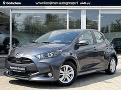Toyota Yaris - 1.5 Hybrid Active PLUS l Stoelverwarming | Stuurverwarming | Parkeersensoren