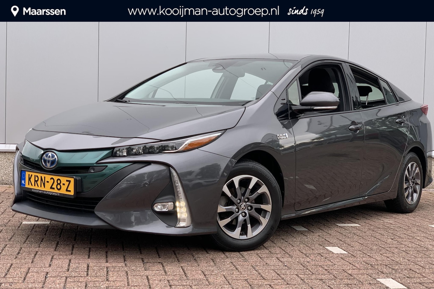 Toyota Prius - 1.8 Plug-in Business Plus / Head-Up Display / Stoelverwarming / - AutoWereld.nl