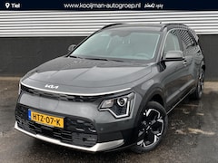 Kia Niro EV - Light Advanced 64.8 kWh Stuur- & stoelverwarming, parkeersensoren v&a, navigatie, Apple Ca