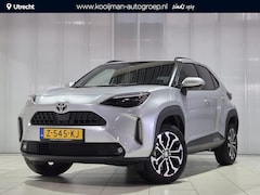 Toyota Yaris Cross - 1.5 Hybrid 115 First Edition Automaat , 17'' LM Velgen , Apple carplay/anroid auto , Camer
