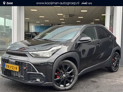 Toyota Aygo X - Hybrid 115 GR Sport Black Edition Rode remklauwen | Parkeersensoren voor+achter | parkeerc