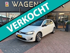Volkswagen Golf - 1.4 TSI GTE ACC|NAV|CAM|PANO|Leder|DealerOH