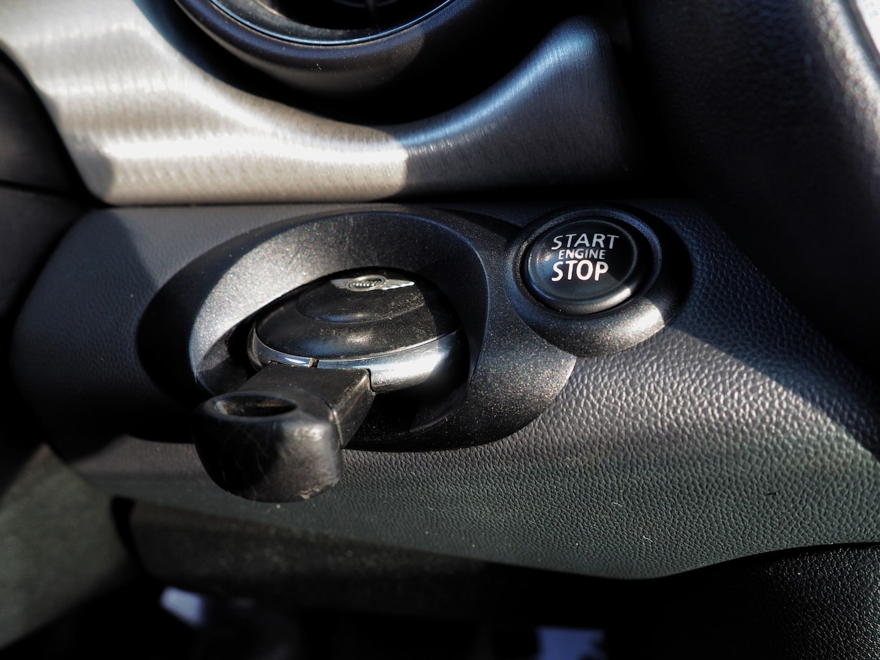 MINI Clubman - COOPER S 1.6 Chili AIRCO LEDER PANODAK PARKEER S.