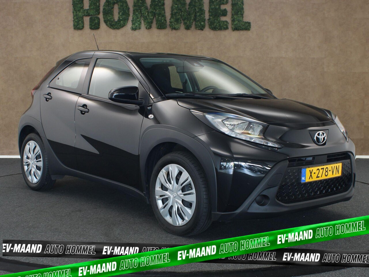 Toyota Aygo X - 1.0 VVT-i MT Play - ORIGINEEL NEDERLANDSE AUTO - ACHTERUITRIJCAMERA - AIRCO - LED KOPLAMPE - AutoWereld.nl