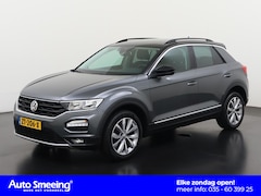 Volkswagen T-Roc - 1.0 TSI | Navigatie | Apple/Android CarPlay | ACC | ParkPilot | Zondag Open
